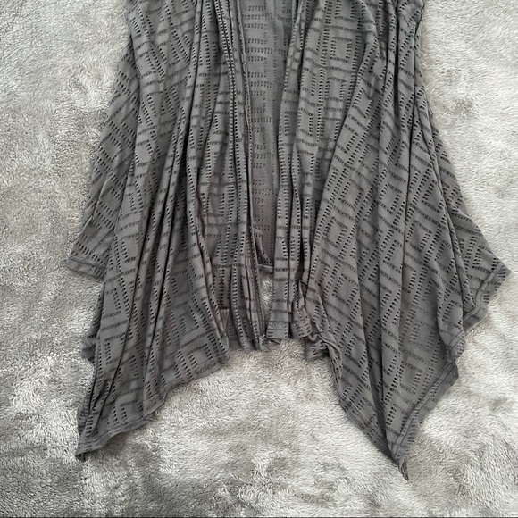 Mad Style Sleeveless Asymmetrical Open Front Cardi - Picture 3 of 10